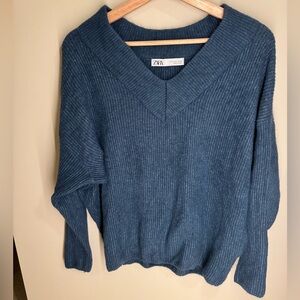 Zara Women's Blue Sweater